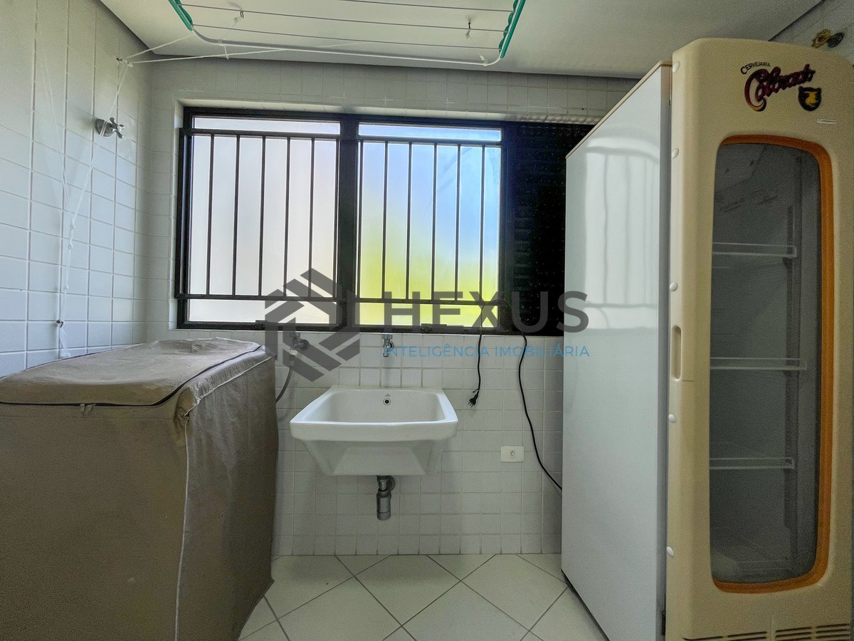 Foto 39 de Apartamento frente mar com varanda gourmet e lazer na Praia das Pitangueiras, Guaruja