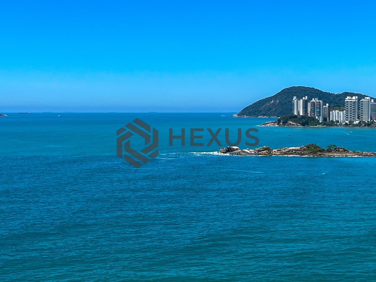 Foto 20 de Apartamento frente mar com varanda gourmet e lazer na Praia das Pitangueiras, Guaruja