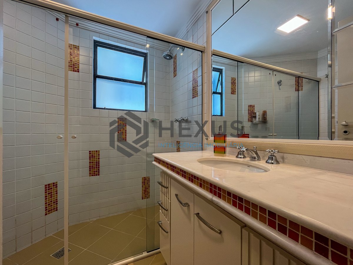 Foto 37 de Apartamento frente mar com varanda gourmet e lazer na Praia das Pitangueiras, Guaruja