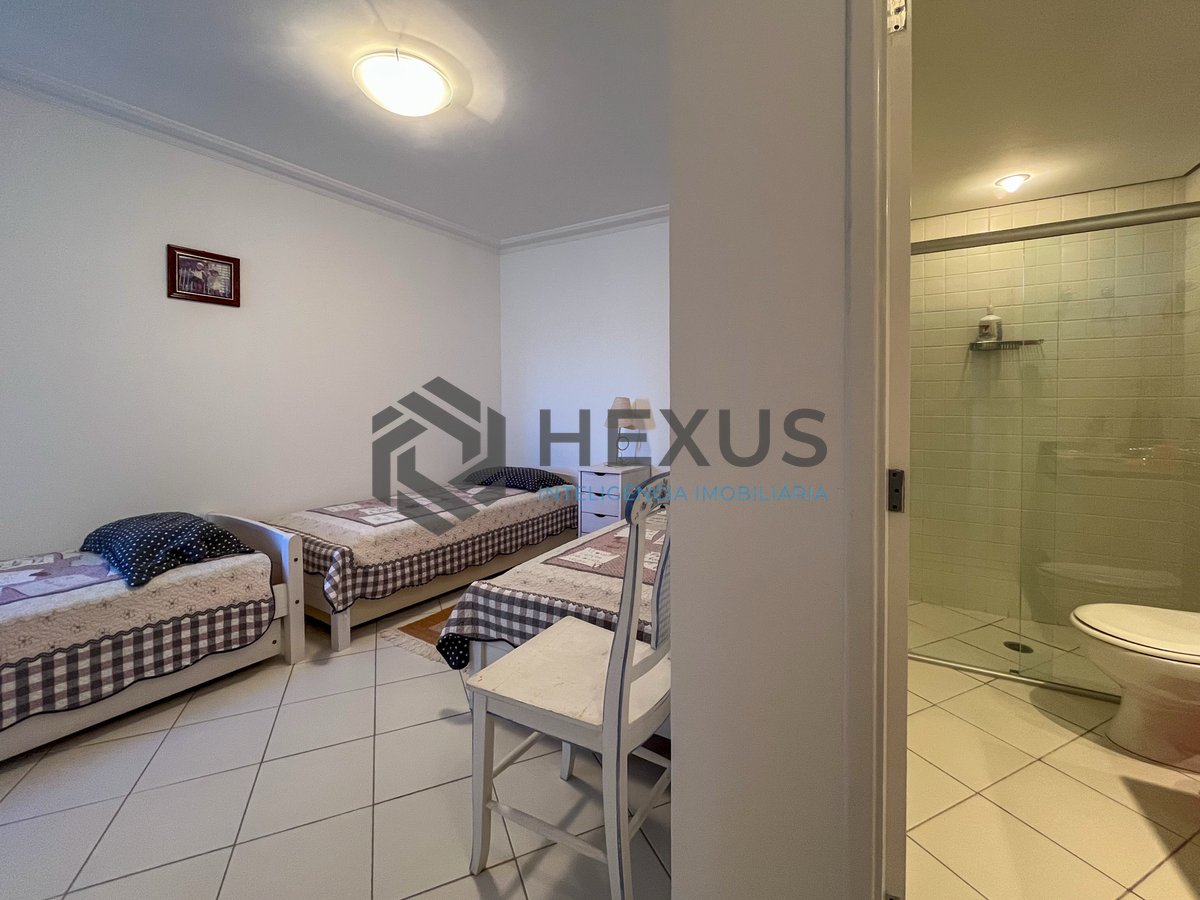 Foto 31 de Apartamento frente mar varanda gourmet e lazer na Praia das Pitangueiras, Guaruja