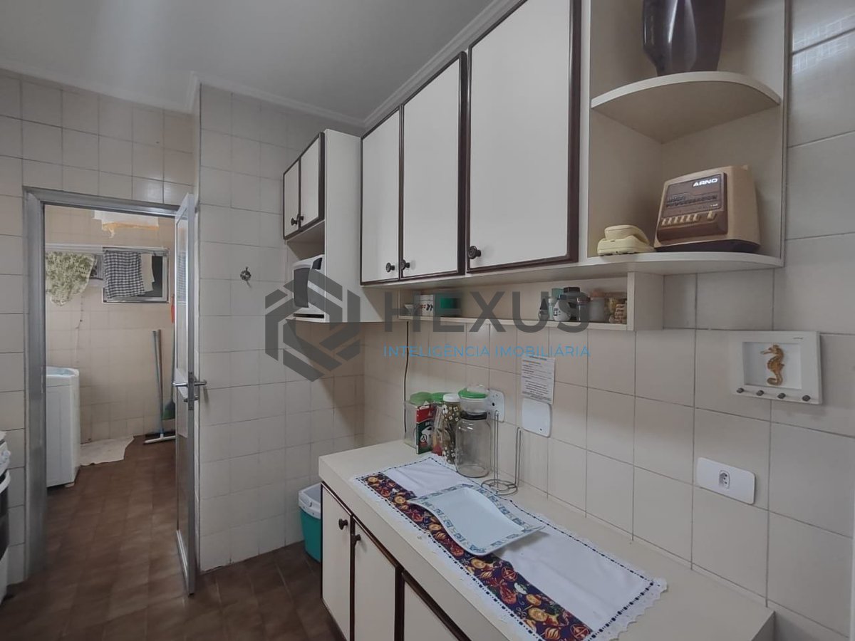 Foto 15 de Apartamento com varanda na Praia da Enseada, Guaruja
