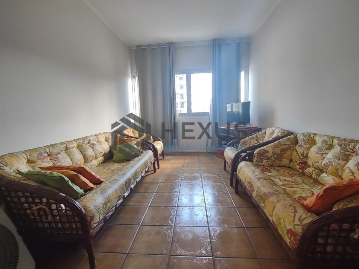 Foto 3 de Apartamento com varanda na Praia da Enseada, Guaruja