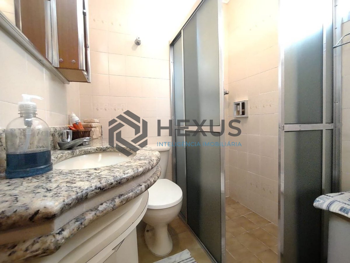 Foto 13 de Apartamento com varanda na Praia da Enseada, Guaruja