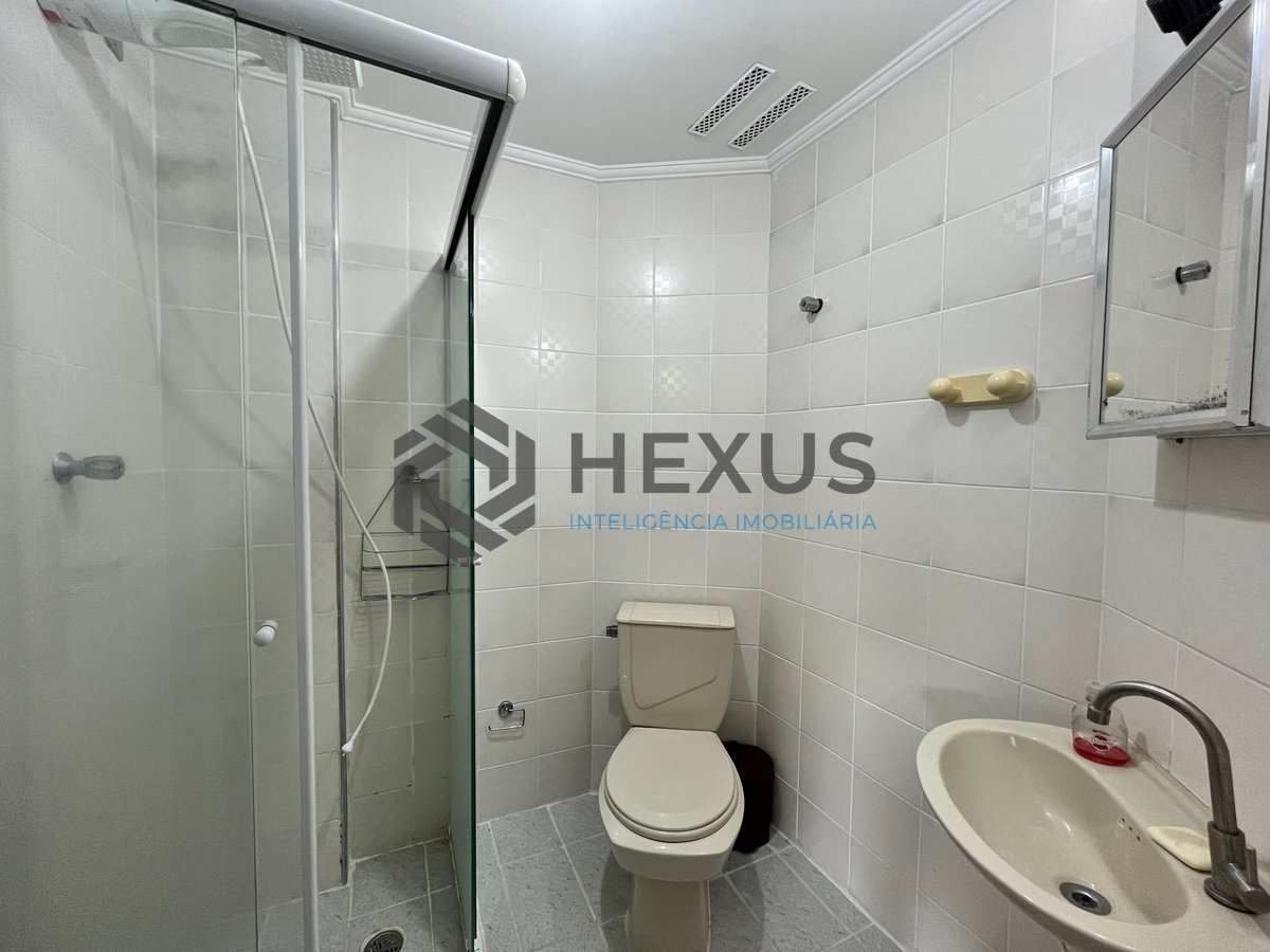 Foto 18 de Apartamento com varanda e lazer a duas quadras da Praia das Asturias, Guaruja