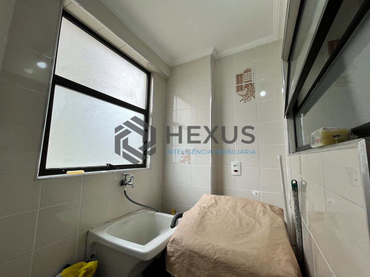 Foto 9 de Apartamento com varanda e lazer a duas quadras da Praia das Asturias, Guaruja