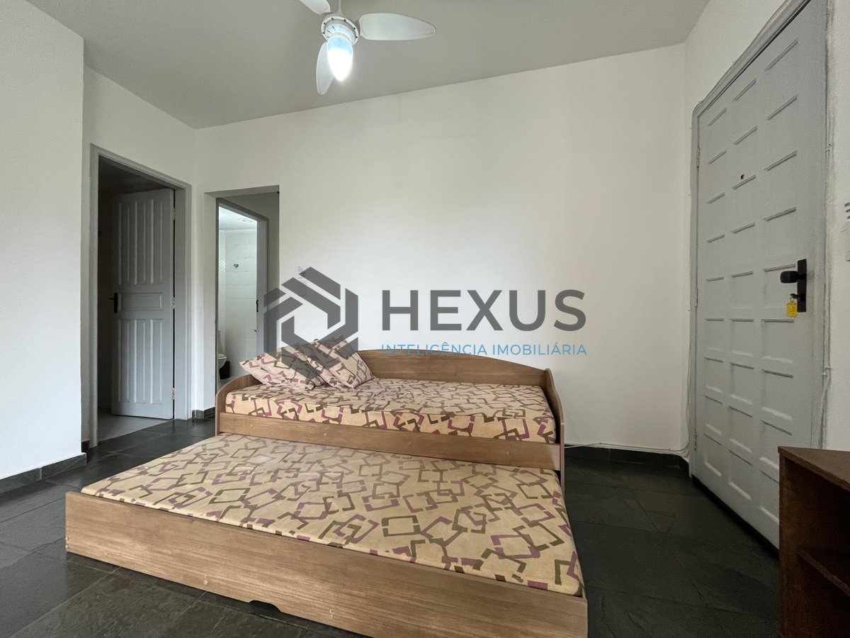 Foto 10 de Apartamento com varanda e lazer a duas quadras da Praia das Asturias, Guaruja