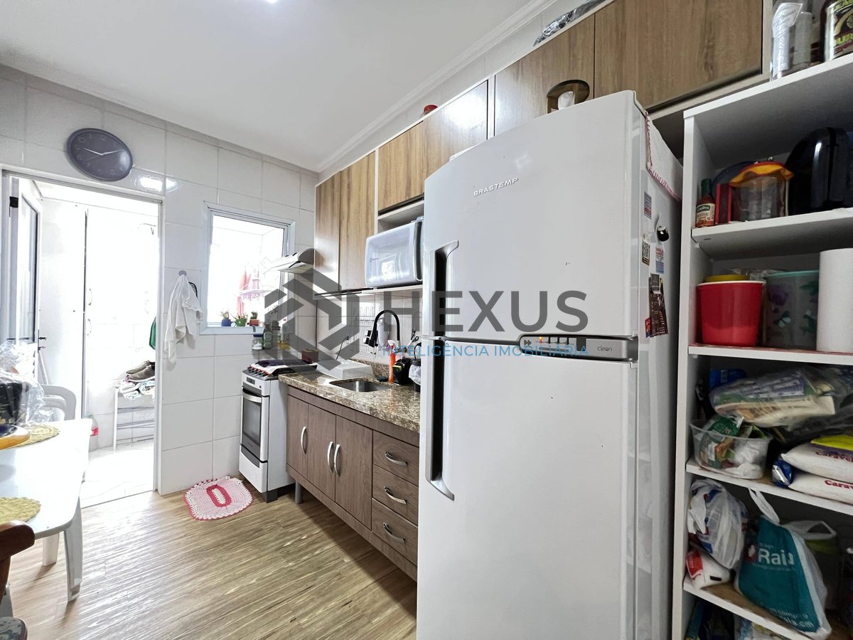 Foto 24 de Apartamento com varanda e lazer na Praia da Enseada, Guaruja