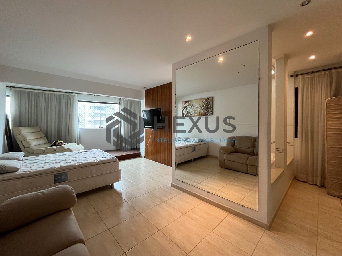 Foto 18 de Apartamento com varanda e lazer a uma quadra da Praia das Asturias, Guaruja