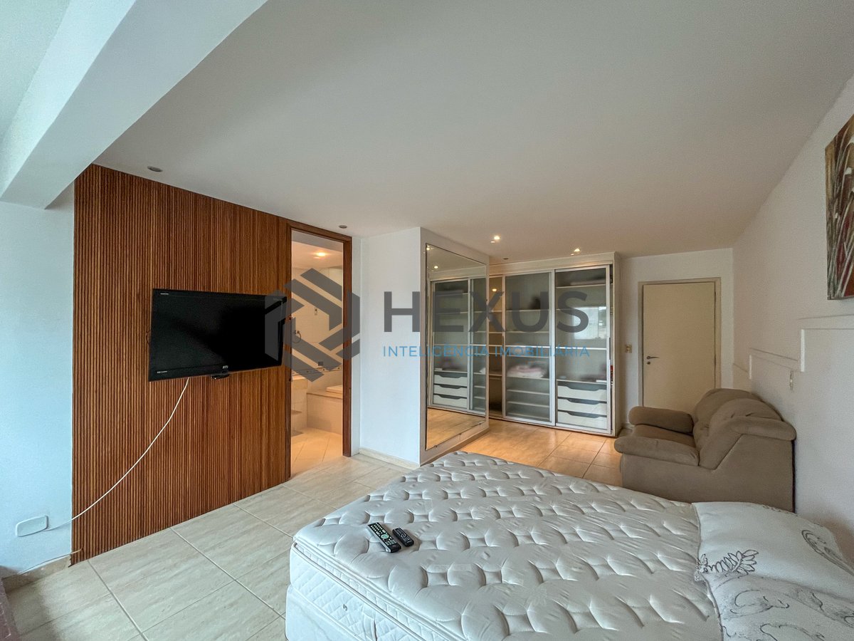 Foto 19 de Apartamento com varanda e lazer a uma quadra da Praia das Asturias, Guaruja