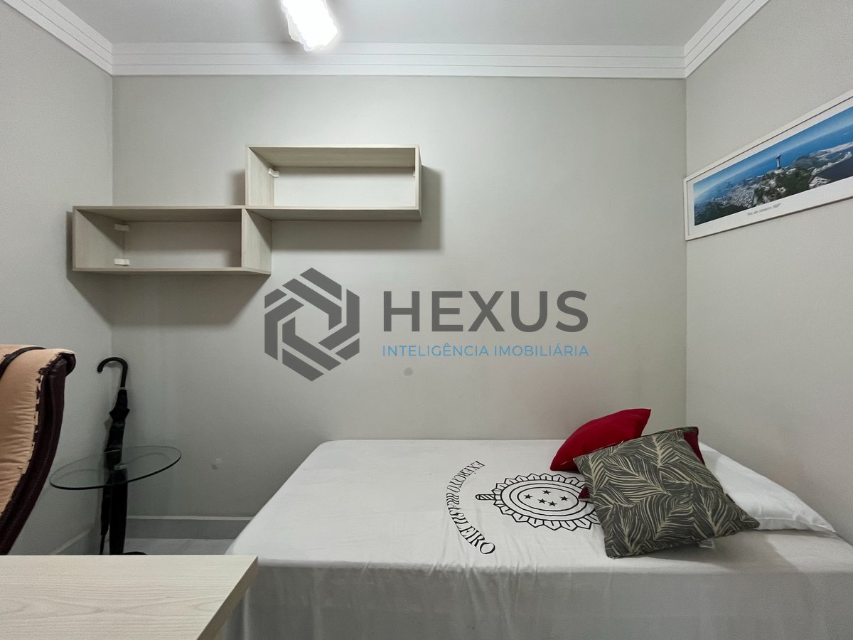Foto 17 de Apartamento reformado com varanda vista mar a uma quadra da Praia das Asturias, Guaruja
