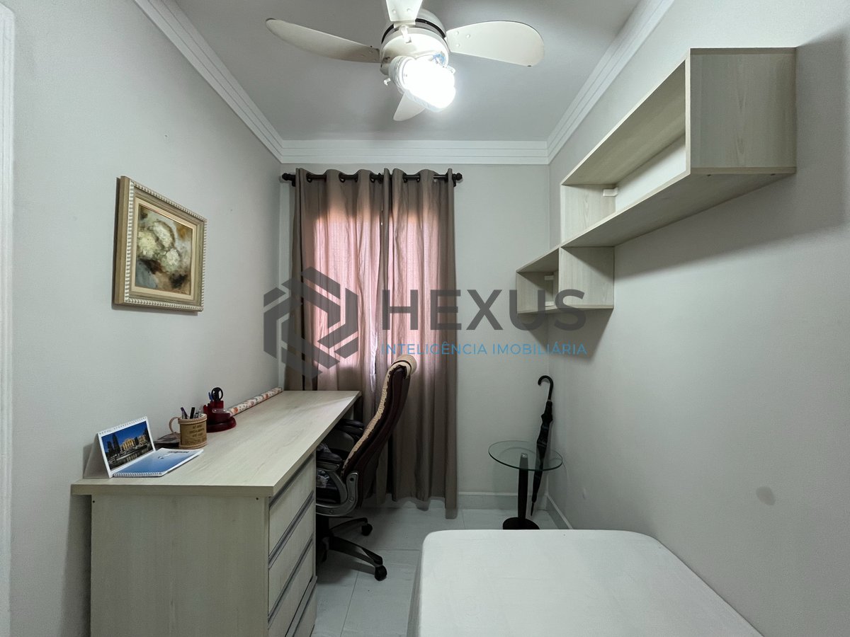 Foto 18 de Apartamento reformado com varanda vista mar a uma quadra da Praia das Asturias, Guaruja