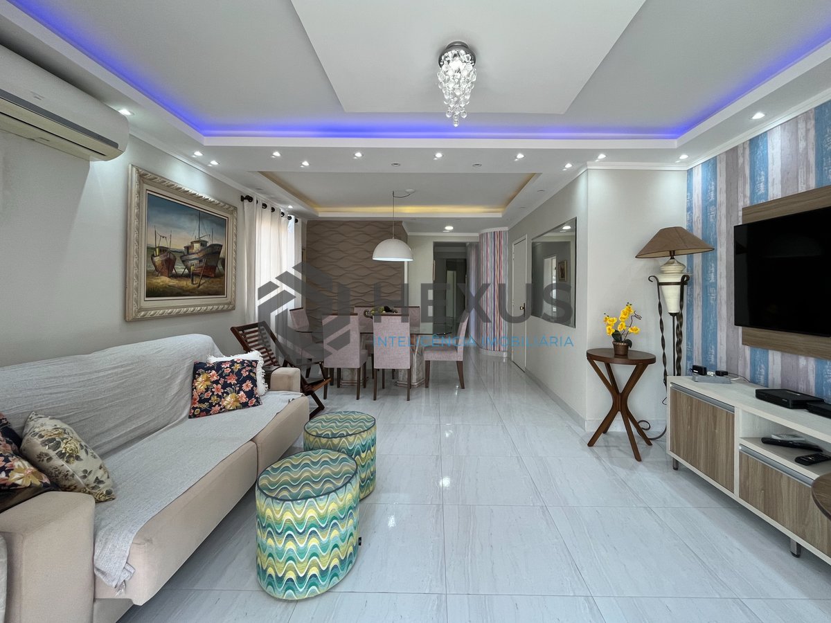 Foto 4 de Apartamento reformado com varanda vista mar a uma quadra da Praia das Asturias, Guaruja