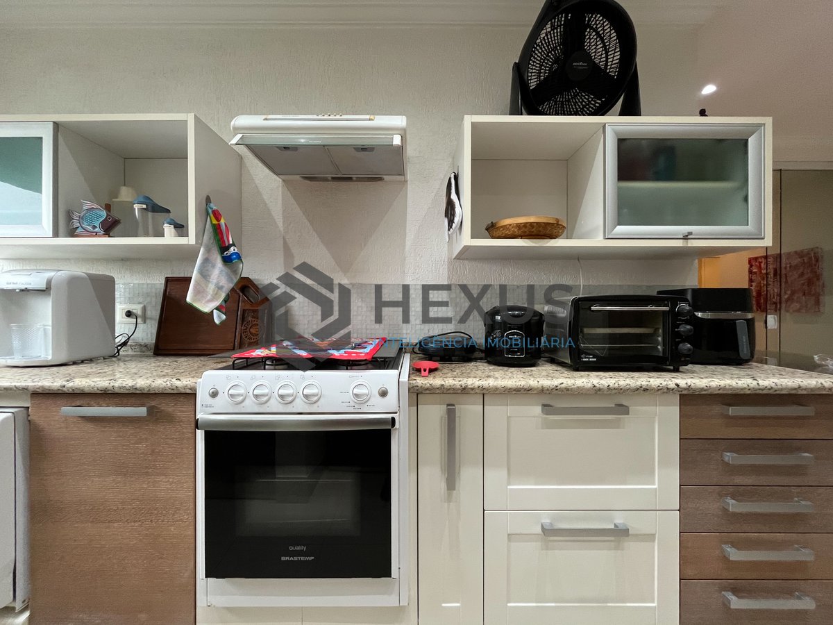 Foto 35 de Apartamento com varanda gourmet e lazer na Praia das Pitangueiras, Guaruja