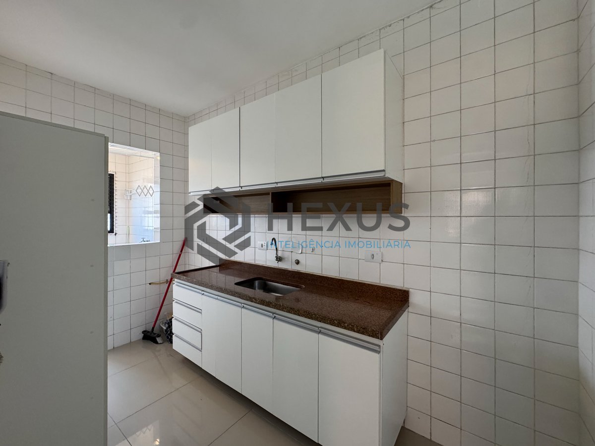 Foto 16 de Apartamento com varanda e lazer na Praia das Asturias, Guaruja