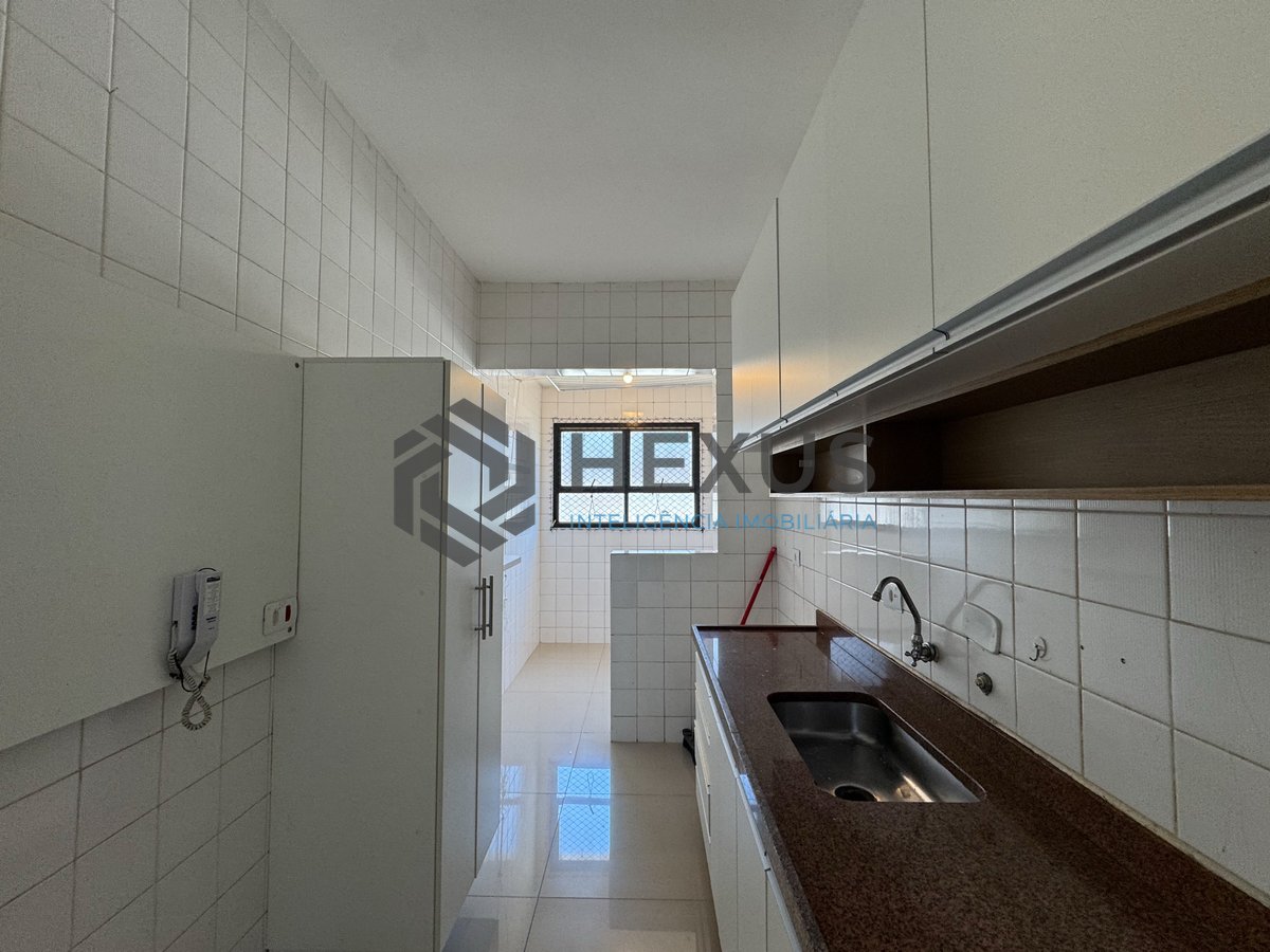 Foto 17 de Apartamento com varanda e lazer na Praia das Asturias, Guaruja