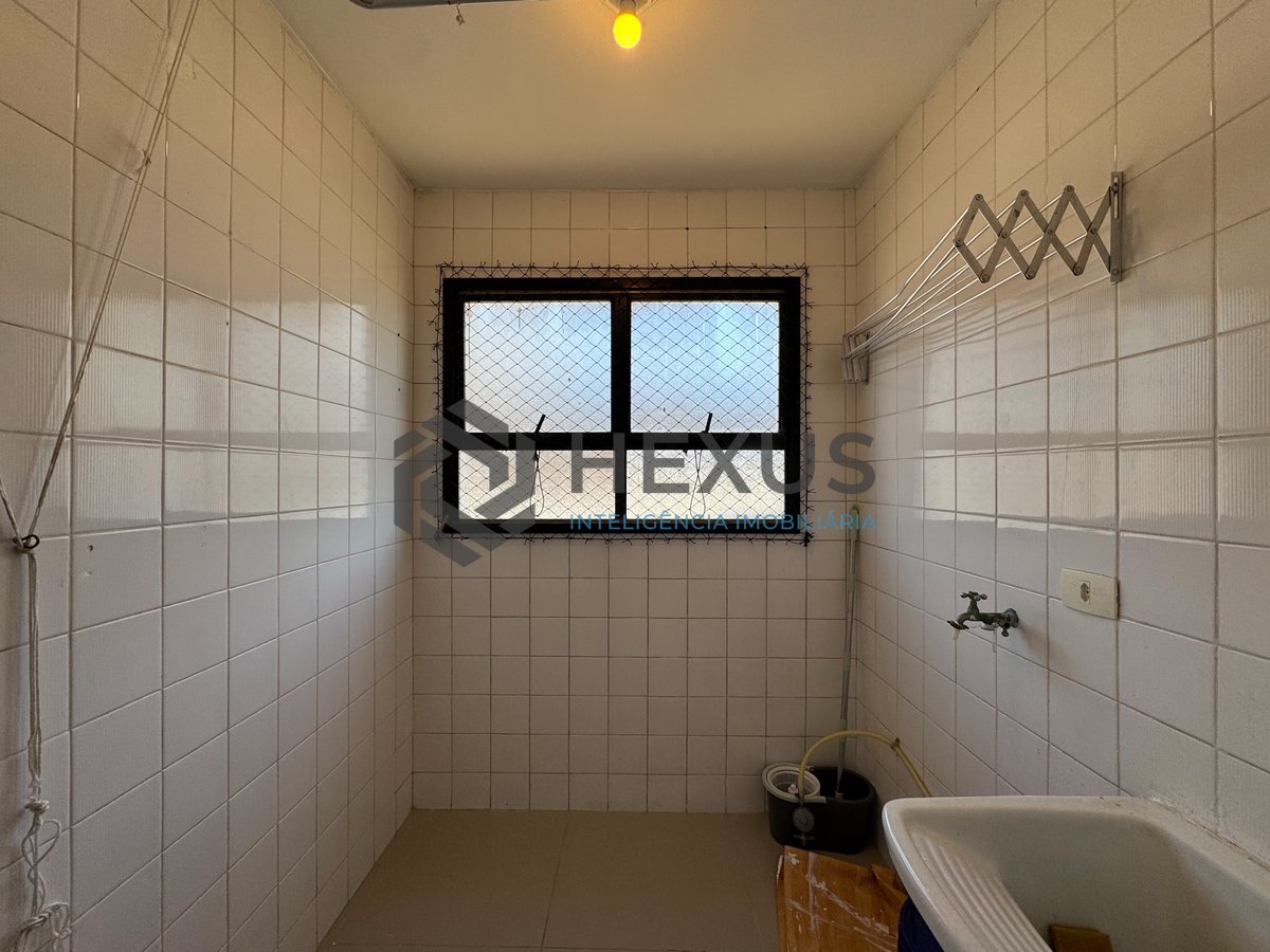 Foto 20 de Apartamento com varanda e lazer na Praia das Asturias, Guaruja