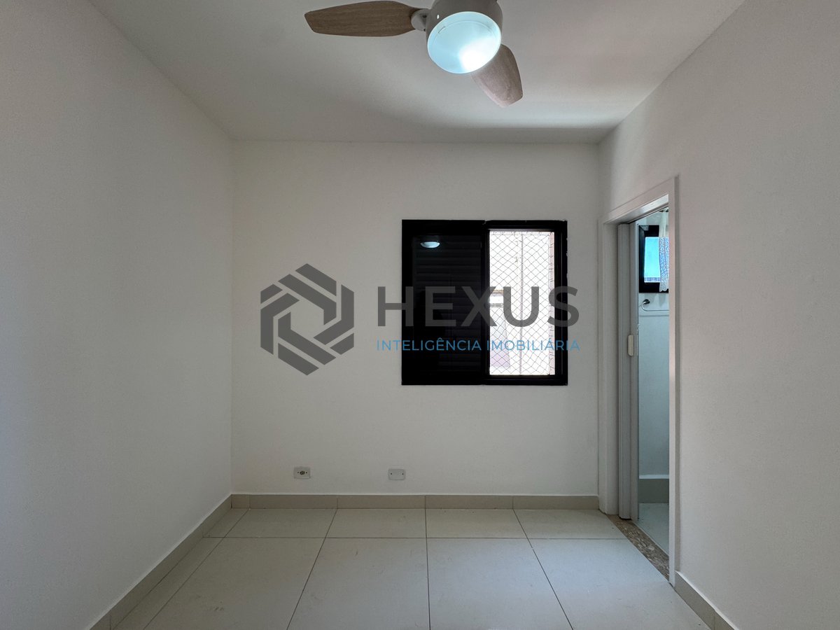 Foto 9 de Apartamento com varanda e lazer na Praia das Asturias, Guaruja