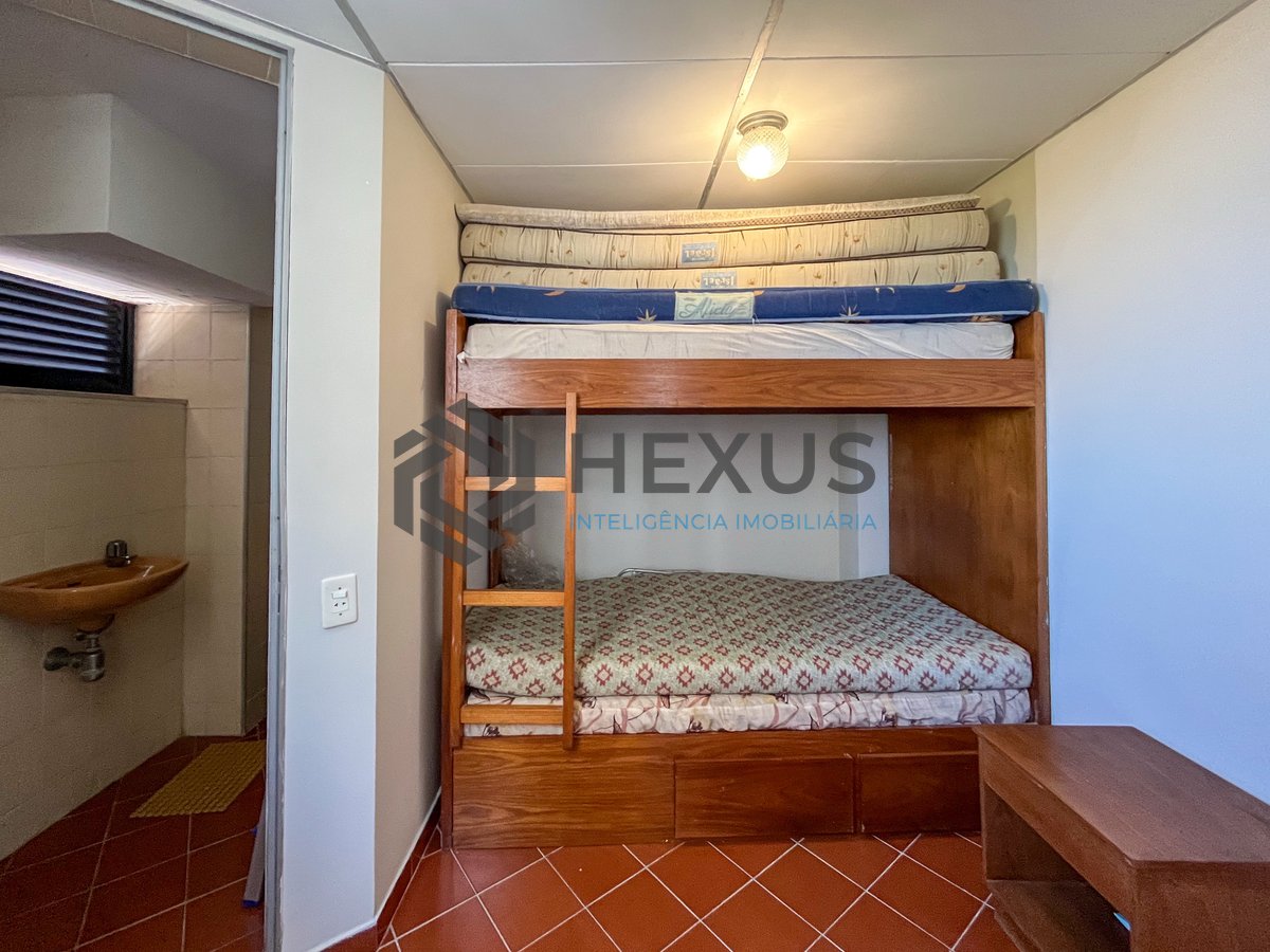Foto 36 de Apartamento frente mar com varanda e lazer na Praia das Asturias, Guaruja