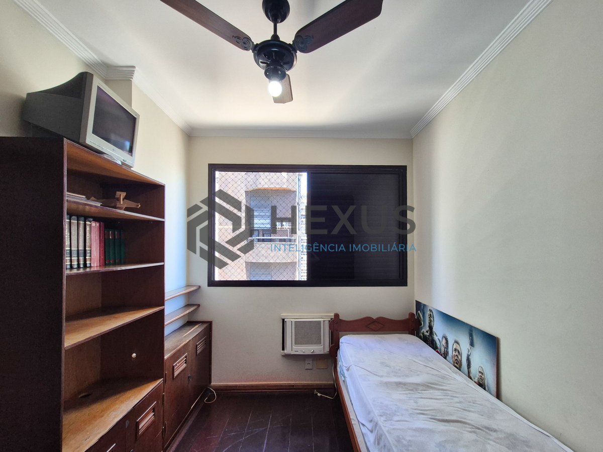 Foto 14 de Apartamento com varanda e lazer na Praia das Pitangueiras, Guaruja