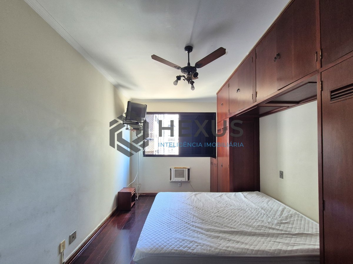 Foto 24 de Apartamento com varanda e lazer na Praia das Pitangueiras, Guaruja