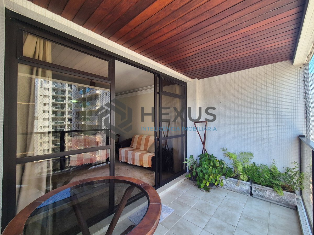 Foto 10 de Apartamento com varanda e lazer na Praia das Pitangueiras, Guaruja
