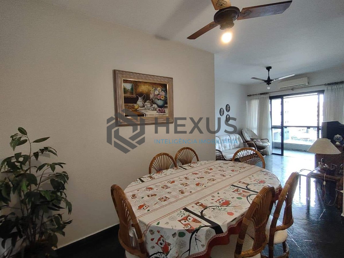 Foto 4 de Apartamento com varanda na Praia da Enseada, Guaruja