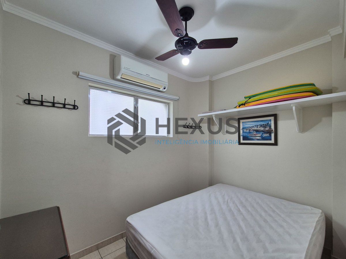 Foto 27 de Apartamento reformado com varanda na Praia das Pitangueiras, Guaruja