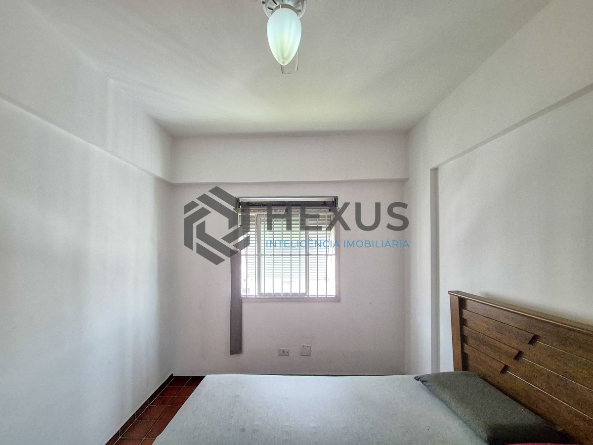 Foto 21 de Apartamento com varanda e lazer na Praia das Pitangueiras, Guaruja