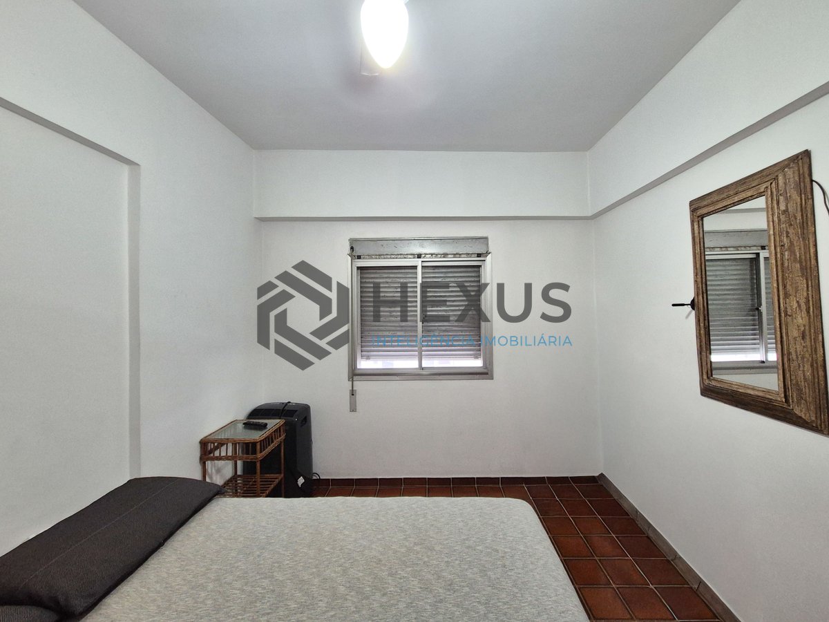 Foto 28 de Apartamento com varanda e lazer na Praia das Pitangueiras, Guaruja