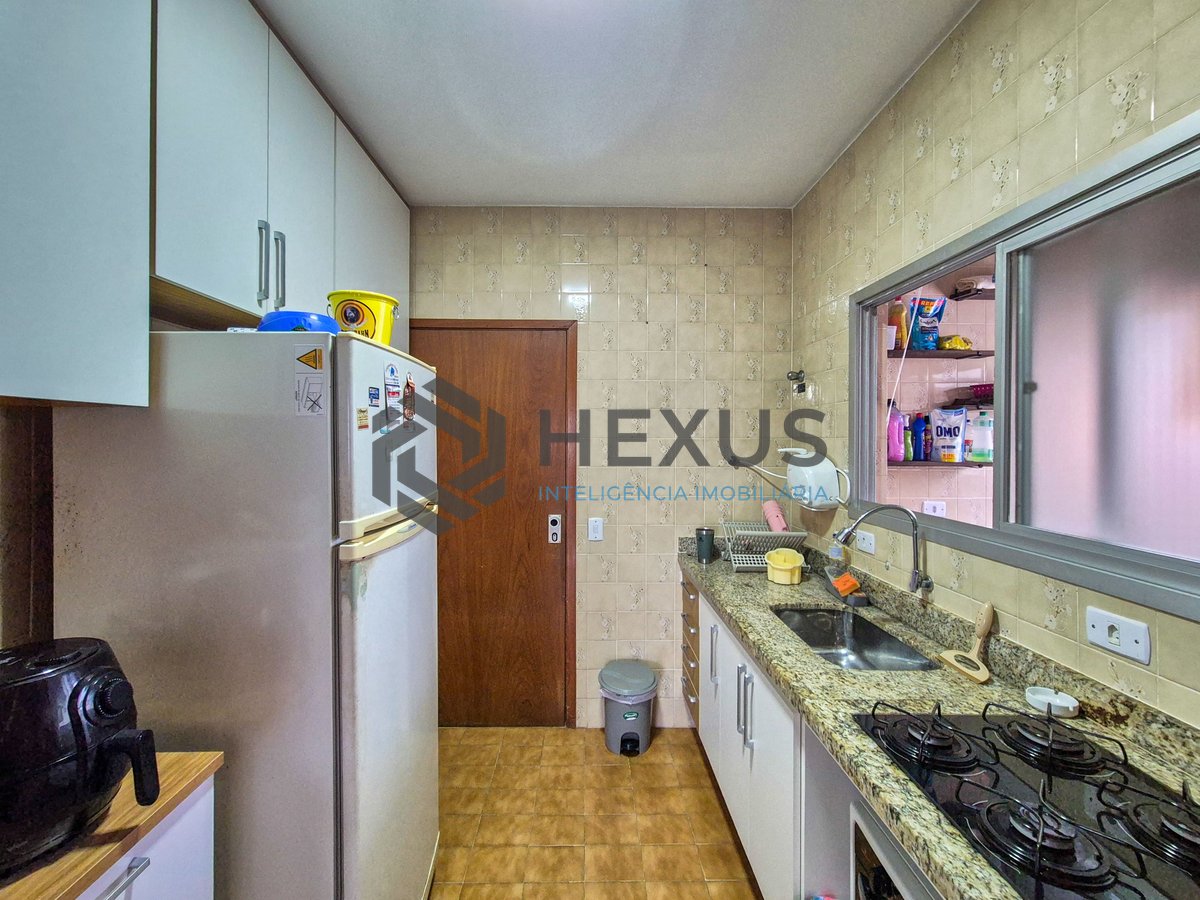 Foto 31 de Apartamento com varanda e lazer na Praia das Pitangueiras, Guaruja