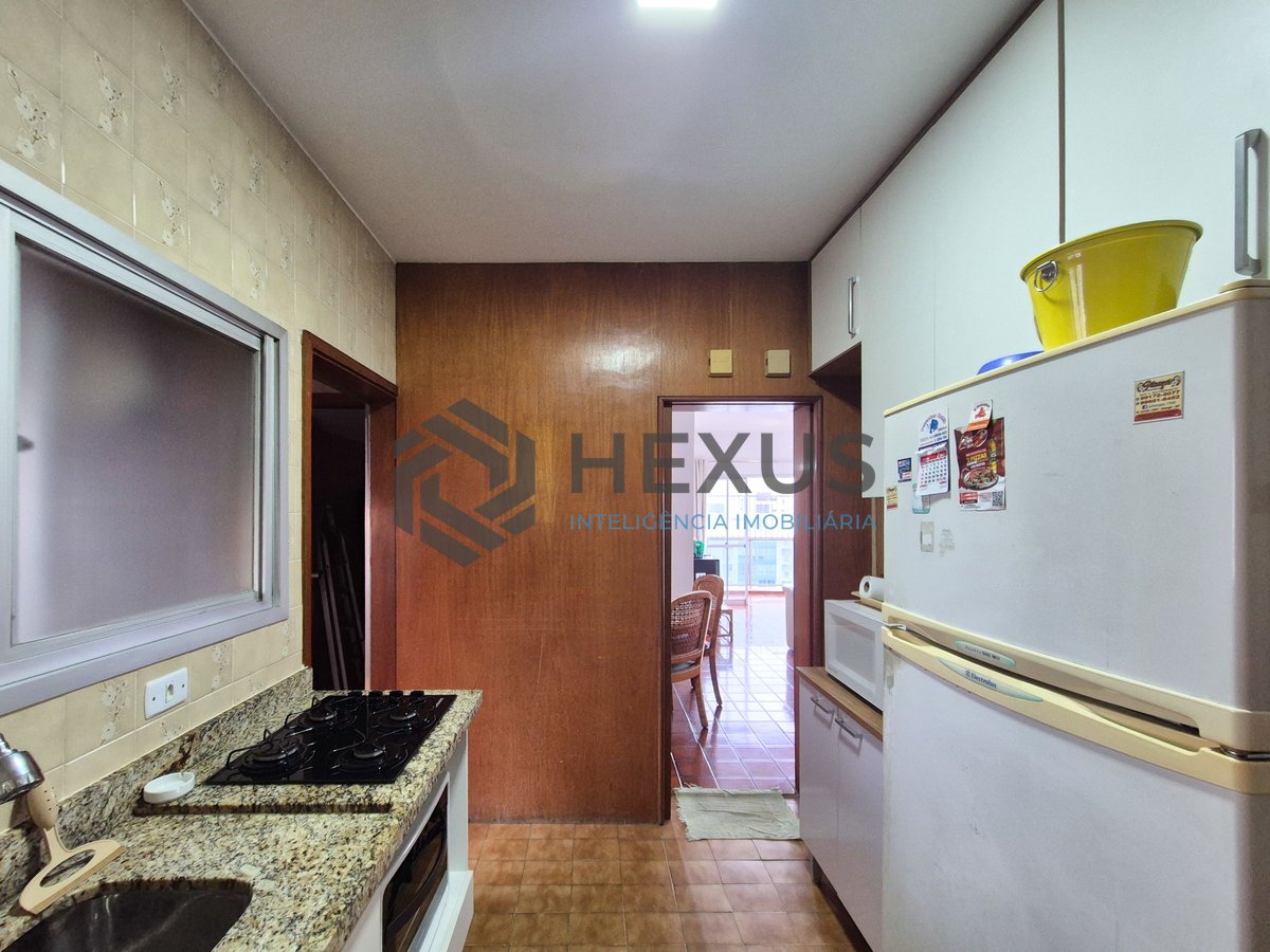 Foto 34 de Apartamento com varanda e lazer na Praia das Pitangueiras, Guaruja