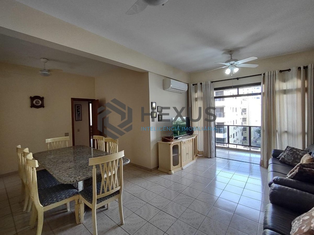 Foto 2 de Apartamento com varanda e lazer na Praia da Enseada, Guaruja