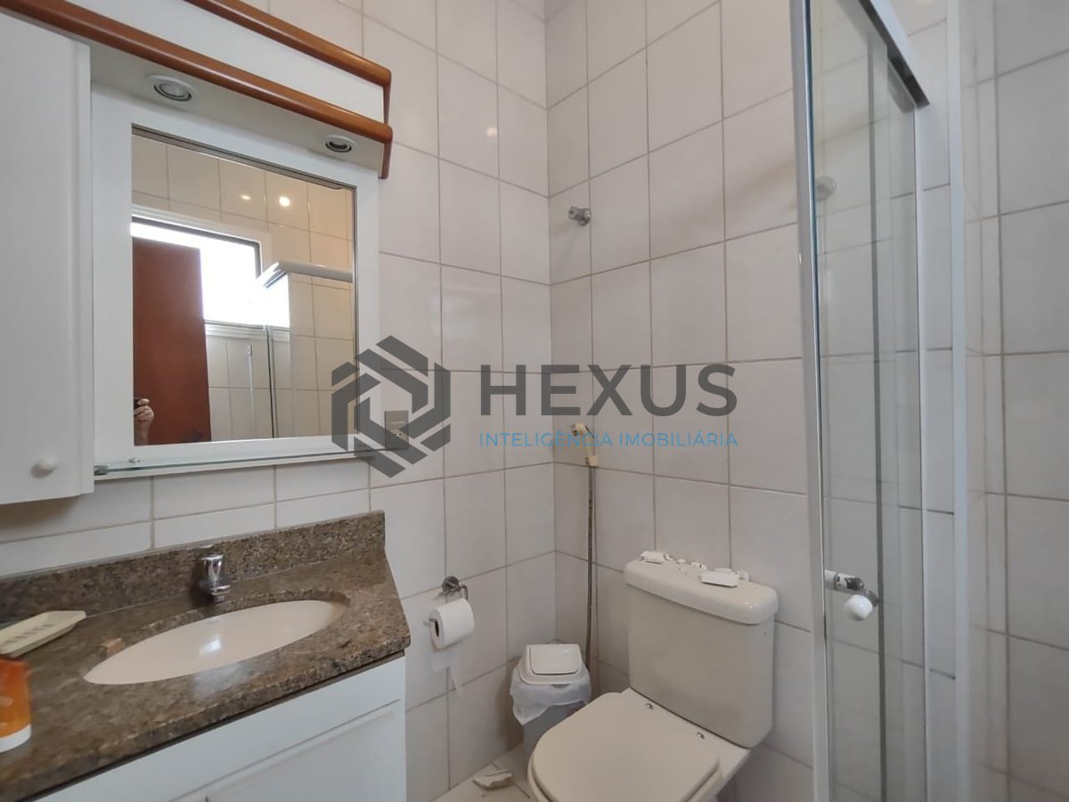 Foto 14 de Apartamento com varanda e lazer na Praia da Enseada, Guaruja