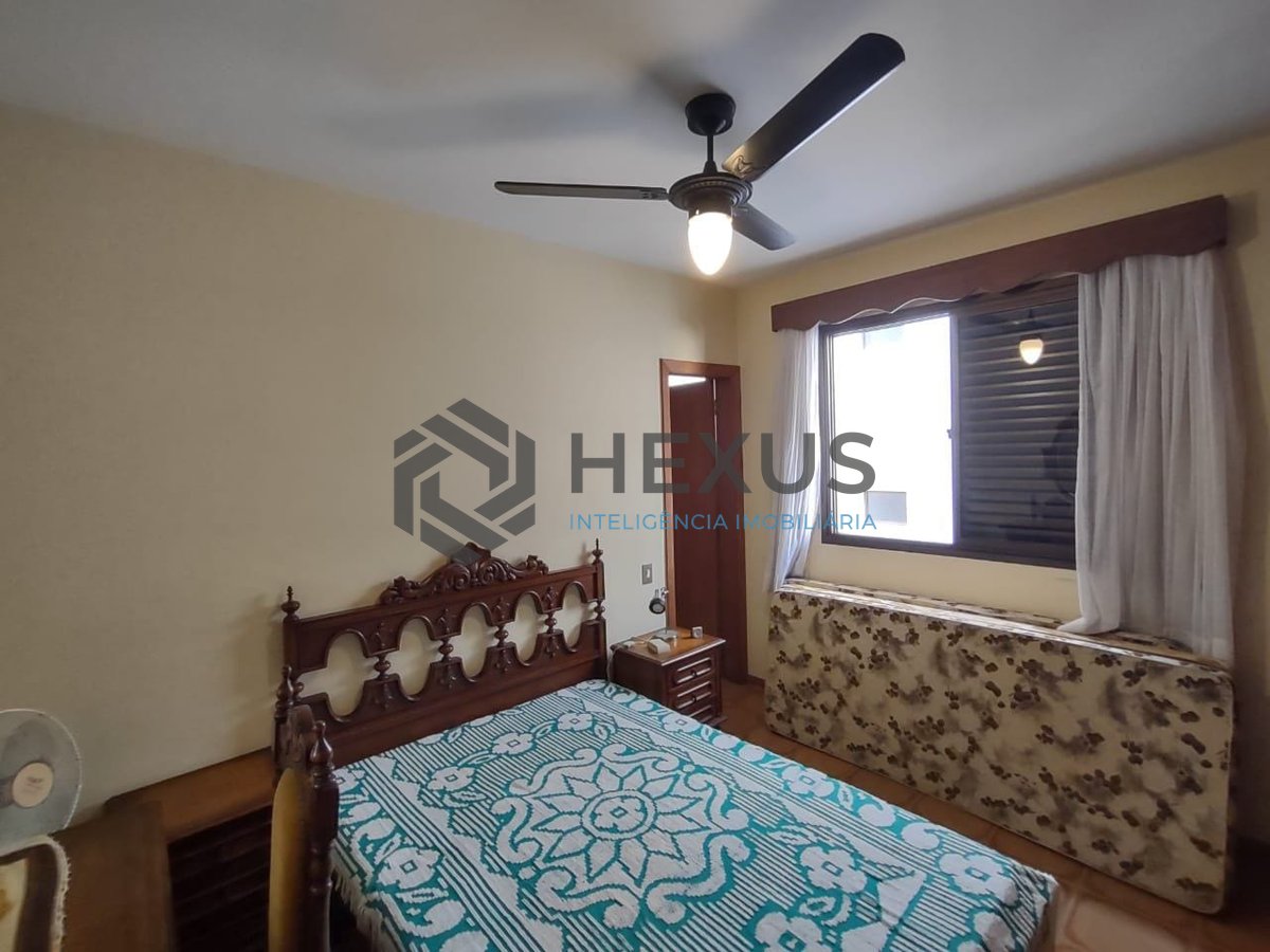 Foto 13 de Apartamento com varanda e lazer na Praia da Enseada à venda, Guarujá-SP.
