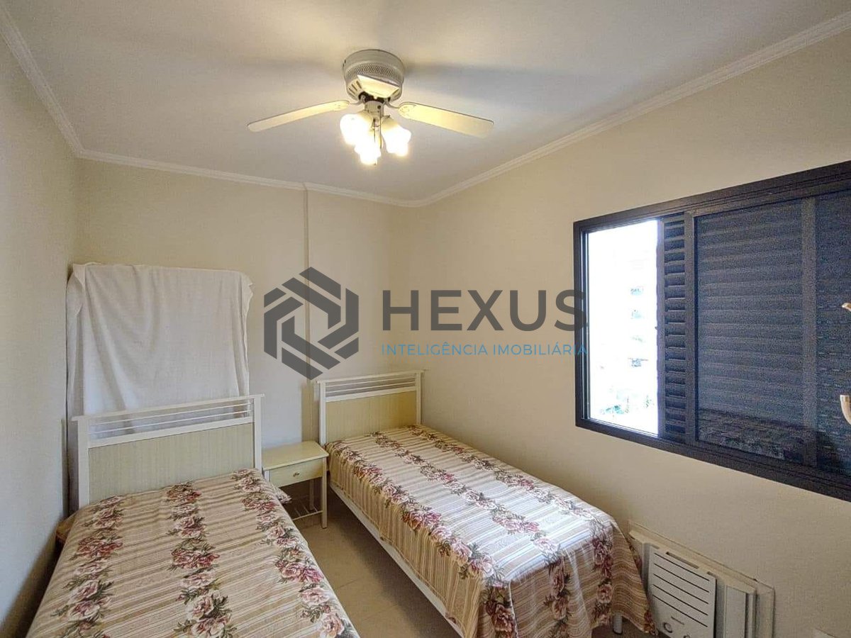 Foto 10 de Apartamento com varanda e lazer na Praia da Enseada, Guaruja