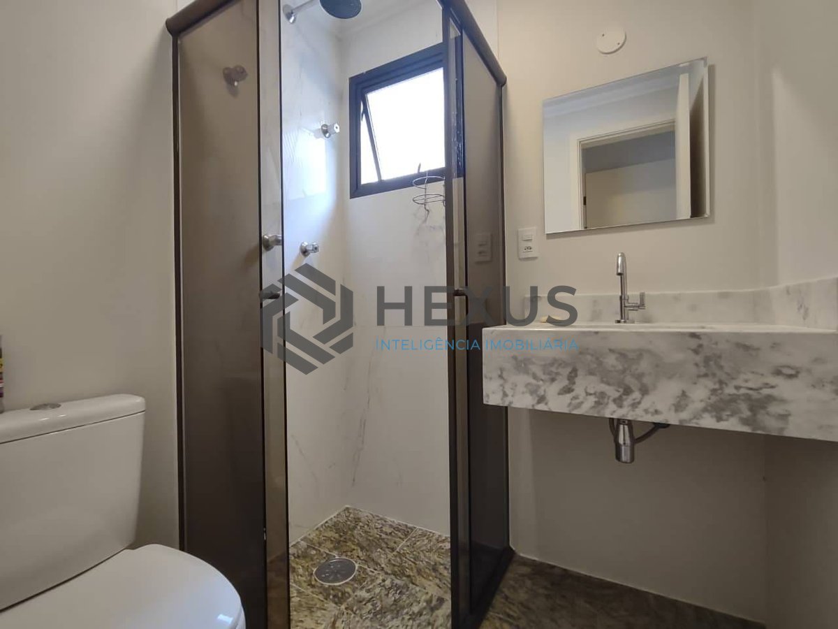 Foto 12 de Apartamento com varanda e lazer na Praia da Enseada à venda, Guaruja