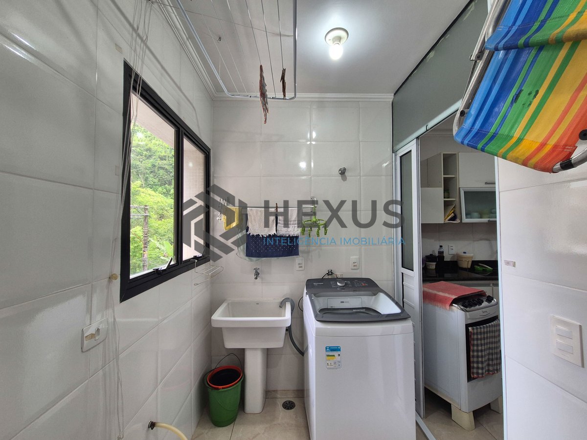 Foto 30 de Apartamento com lazer a duas quadras da Praia das Pitangueiras, Guaruja