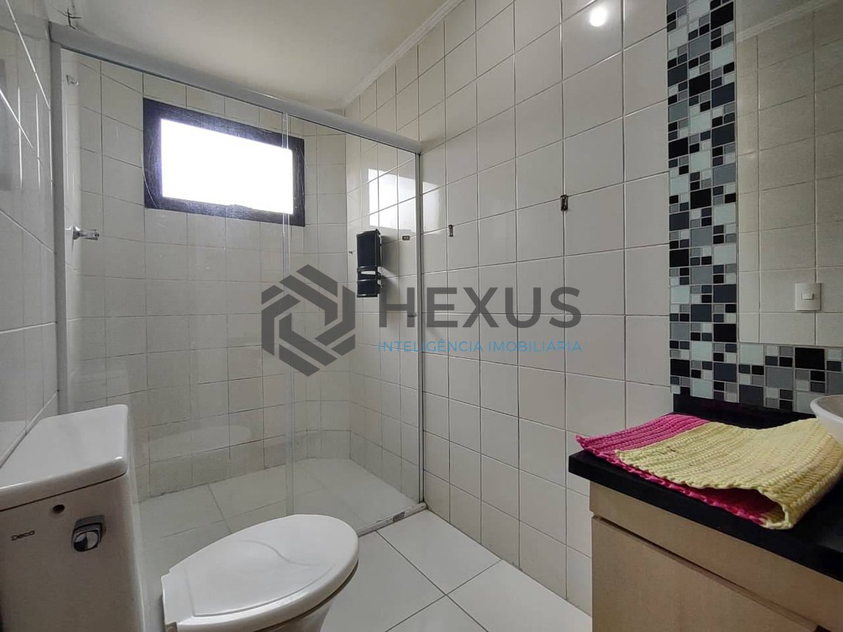 Foto 15 de Apartamento com varanda na Praia da Enseada, Guaruja