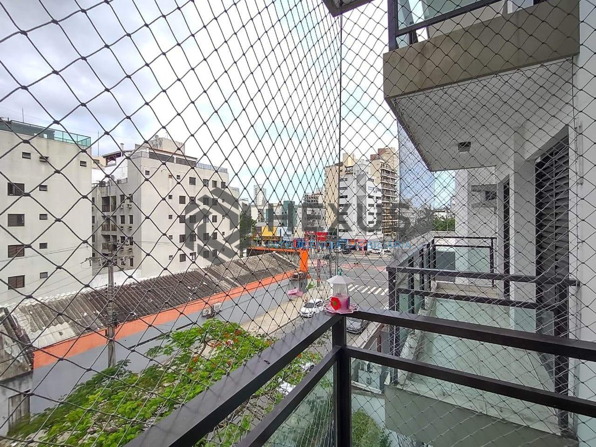 Foto 8 de Apartamento com varanda na Praia da Enseada, Guaruja