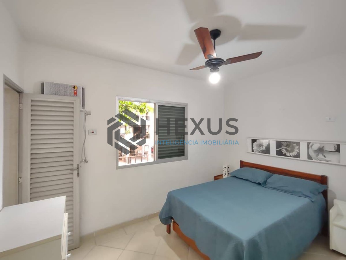 Foto 11 de Apartamento com varanda na Praia da Enseada, Guaruja