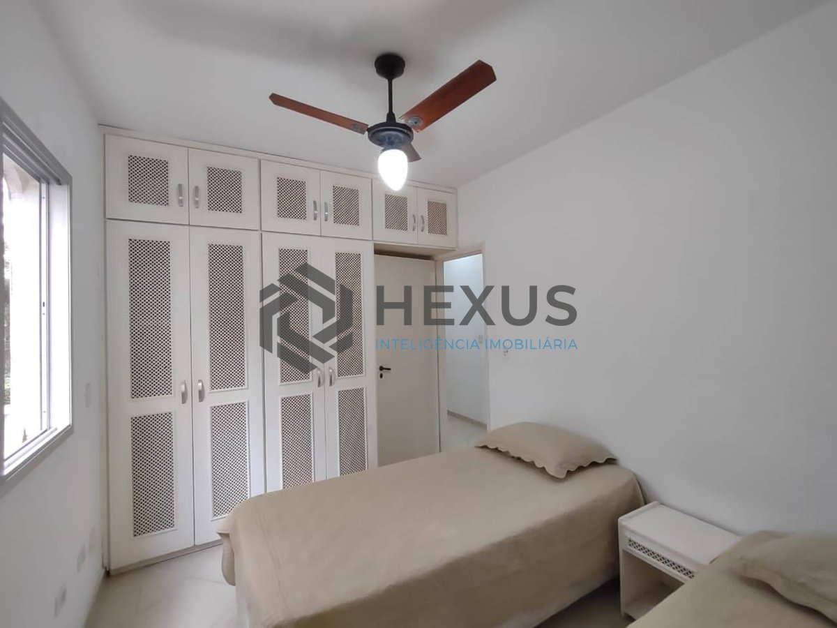 Foto 15 de Apartamento com varanda na Praia da Enseada, Guaruja