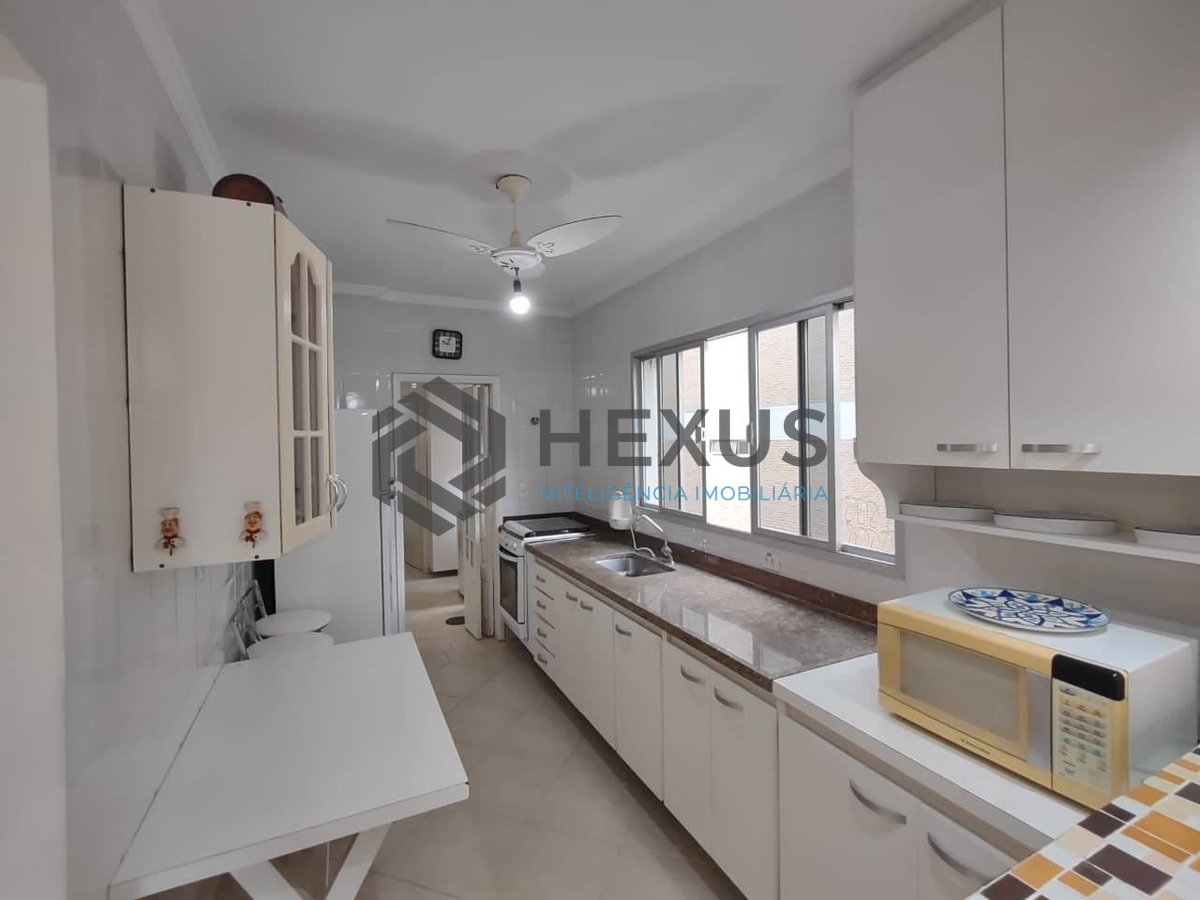 Foto 20 de Apartamento com varanda na Praia da Enseada, Guaruja