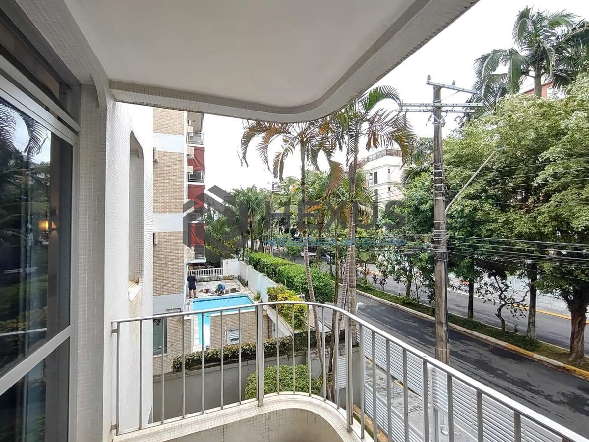 Foto 9 de Apartamento com varanda na Praia da Enseada, Guaruja