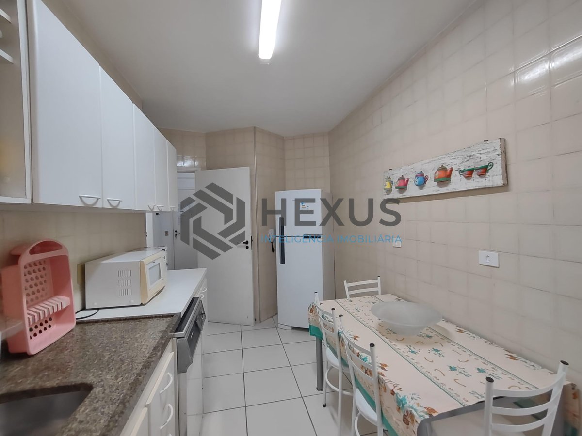 Foto 21 de Apartamento com varanda e lazer na região da Brunella da Praia da Enseada, Guarujá