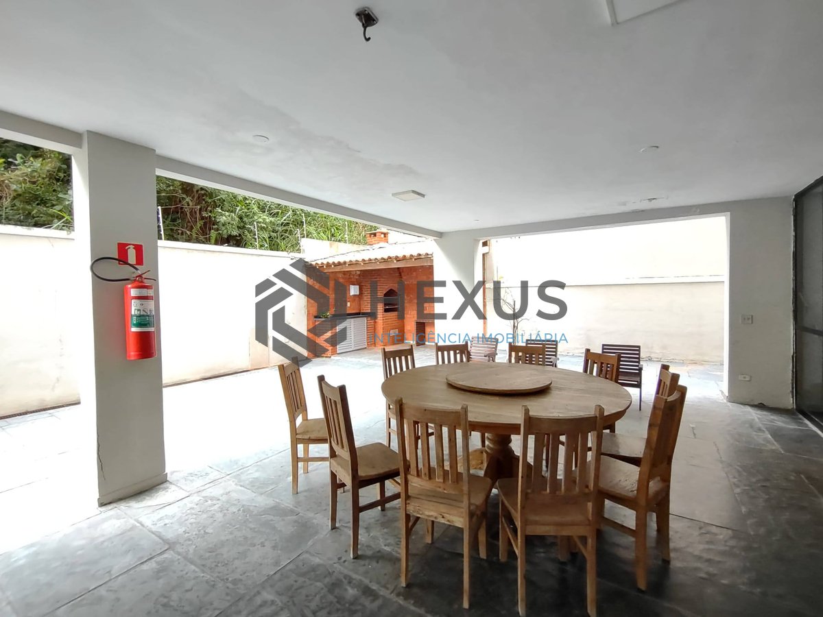 Foto 27 de Apartamento com varanda e lazer na região da Brunella da Praia da Enseada, Guarujá