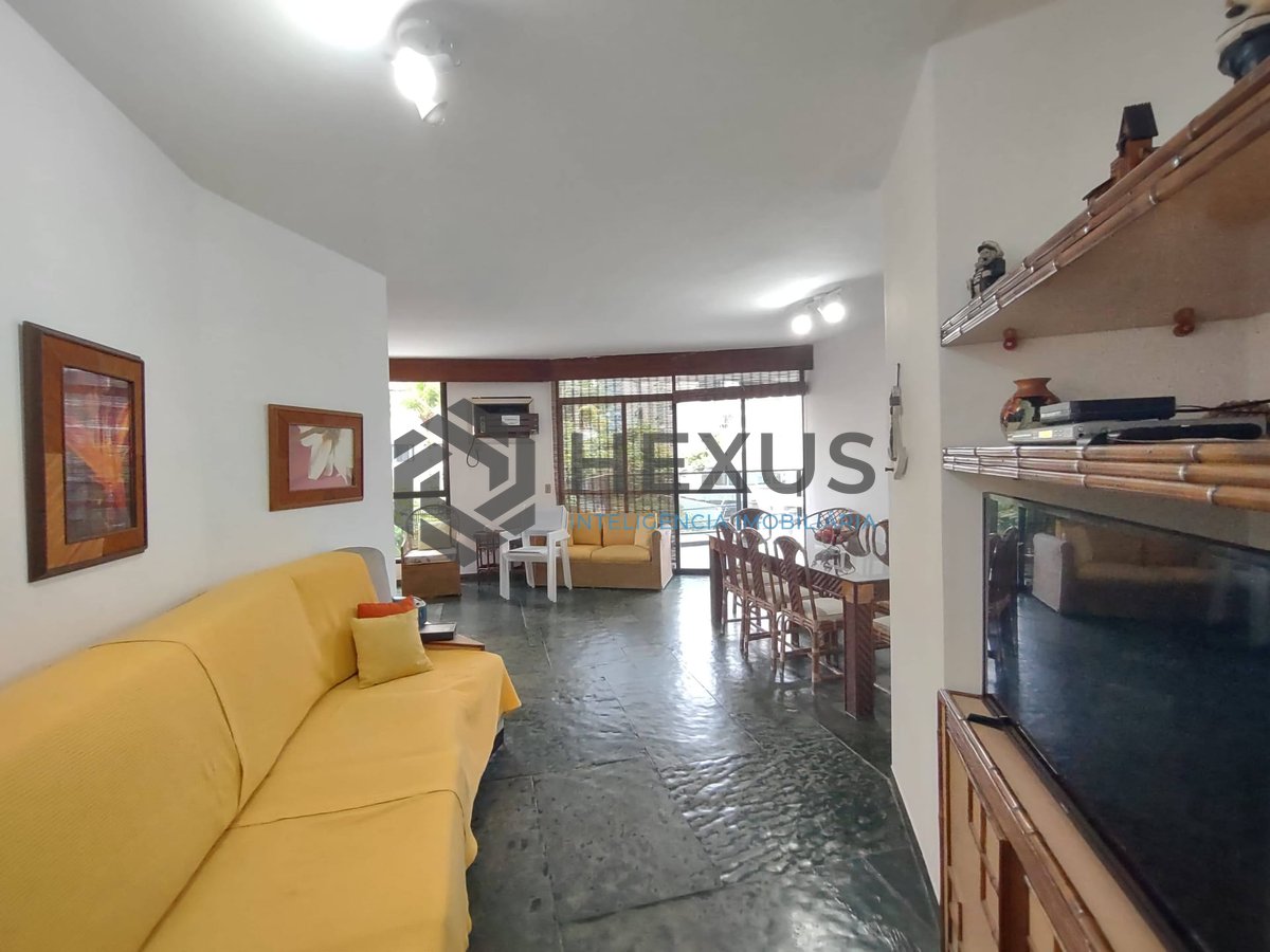 Foto 5 de Apartamento com varanda e lazer na região da Brunella da Praia da Enseada, Guarujá