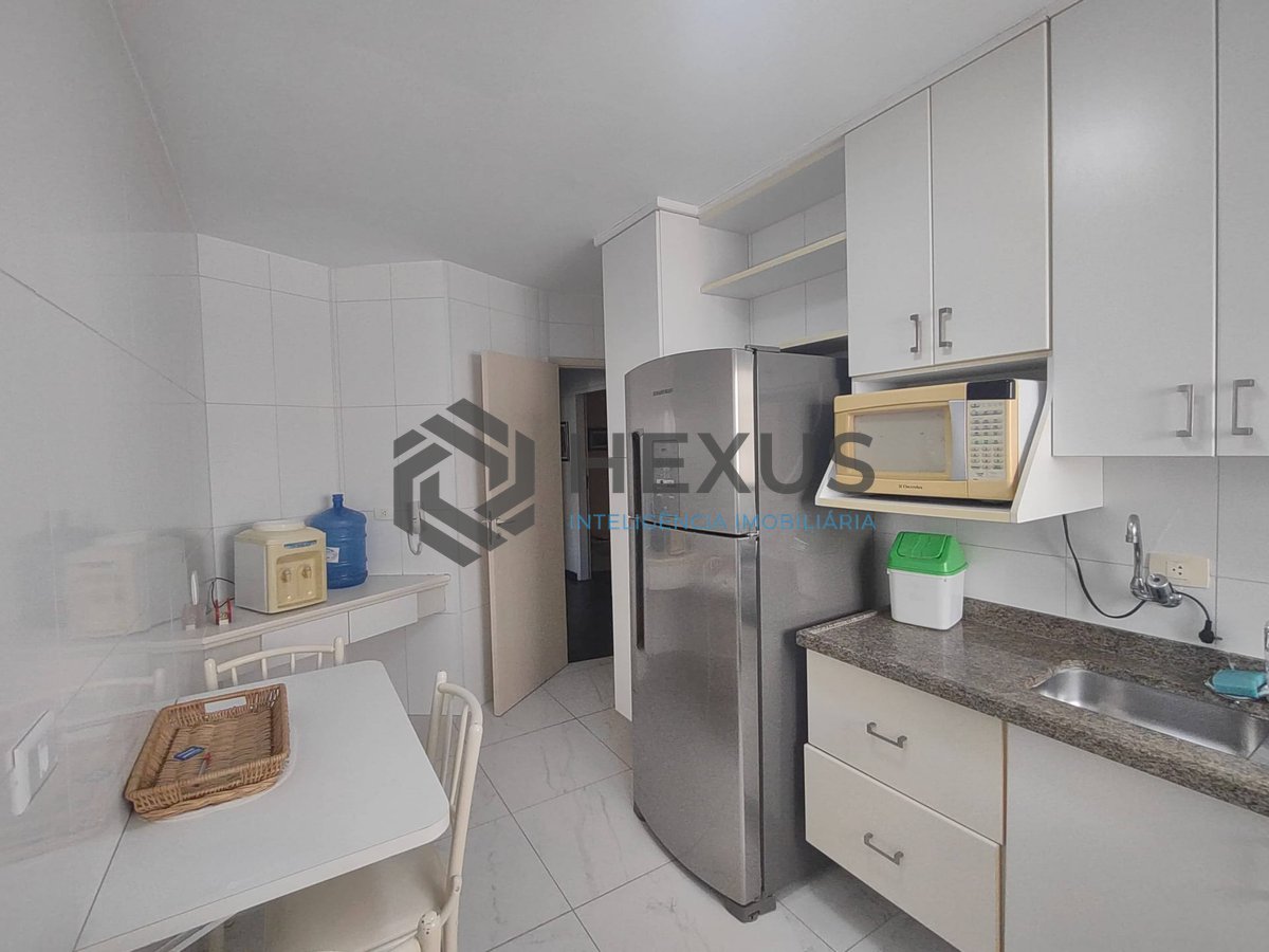 Foto 21 de Apartamento com varanda na Praia da Enseada, Guaruja