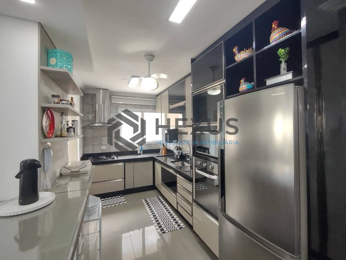 Foto 20 de Apartamento com varanda gourmet na Praia da Enseada, Guaruja