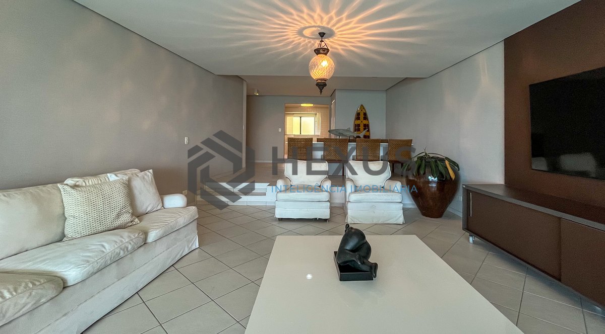 Foto 11 de Apartamento frente mar com varanda gourmet e lazer na Praia das Pitangueiras, Guaruja