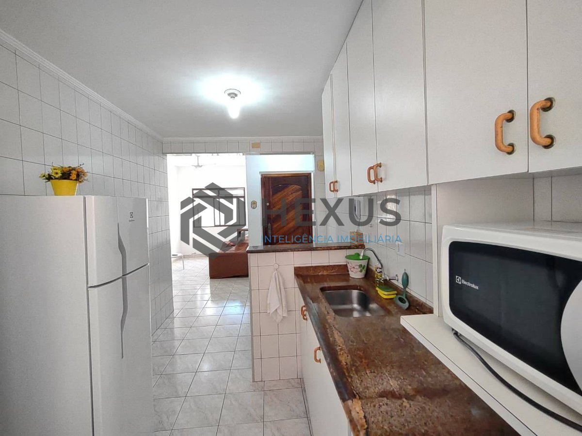 Foto 14 de Apartamento mobiliado na Praia da Enseada, Guaruja